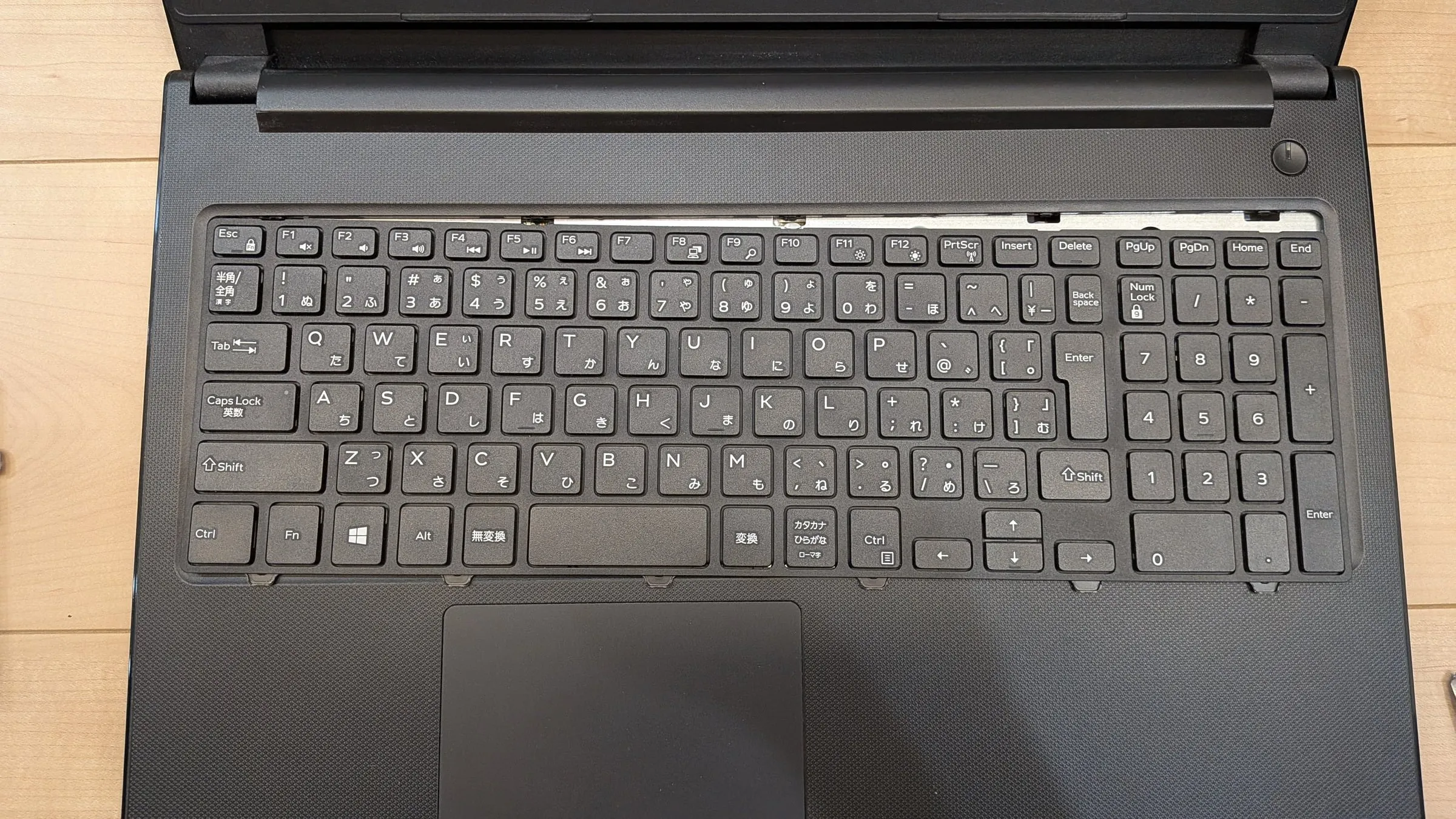 Dell のキーボードの表側